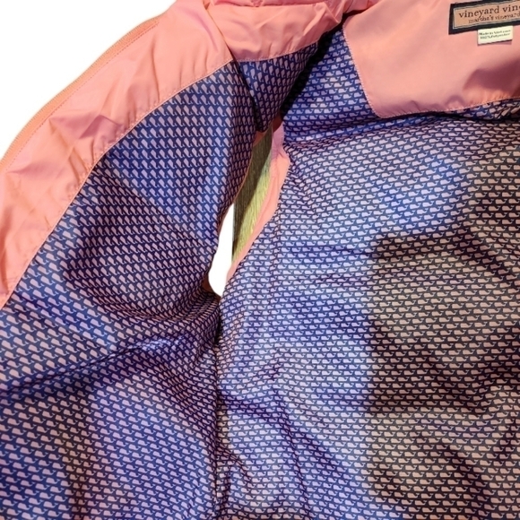 Vinyard Vines Puffer Vest - Picture 5 of 7